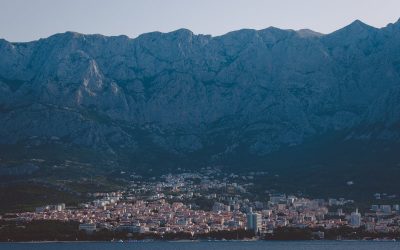 Sun, Sea and Serenity: The Perfect Journey from Split Airport to Makarska